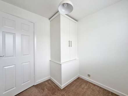 Harewood Drive, Royton, Image 13