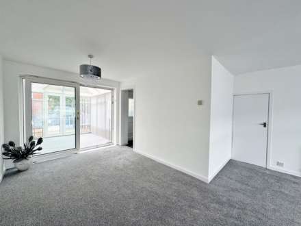 Harewood Drive, Royton, Image 16