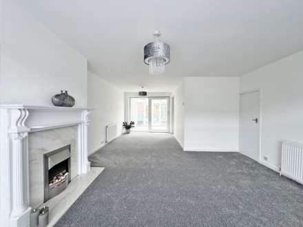 Harewood Drive, Royton, Image 2