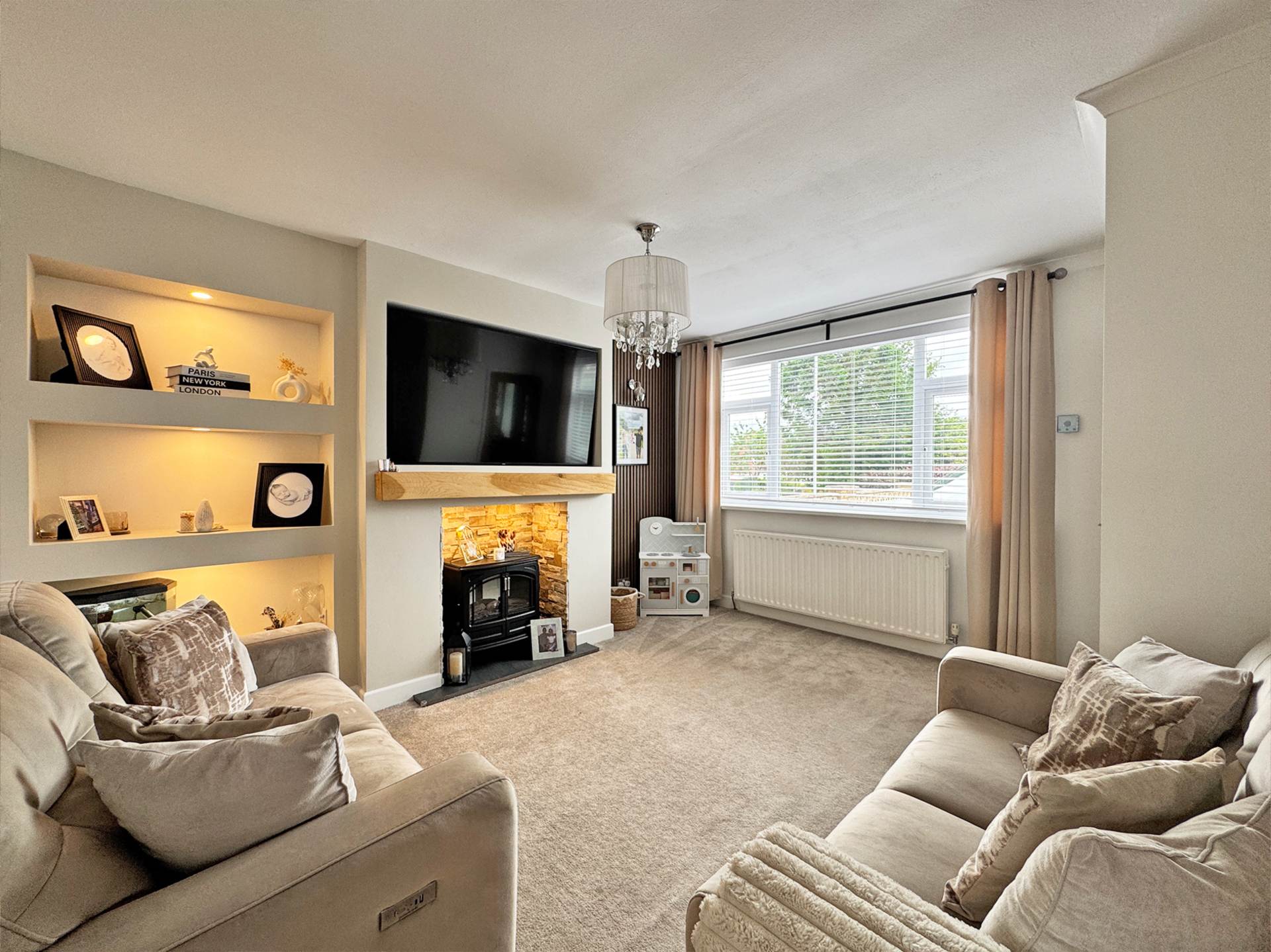 Oak Avenue, Royton, Image 2