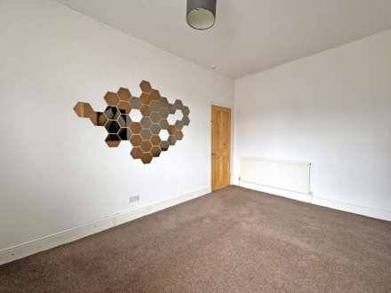 Osborne Street, Shaw, Image 22