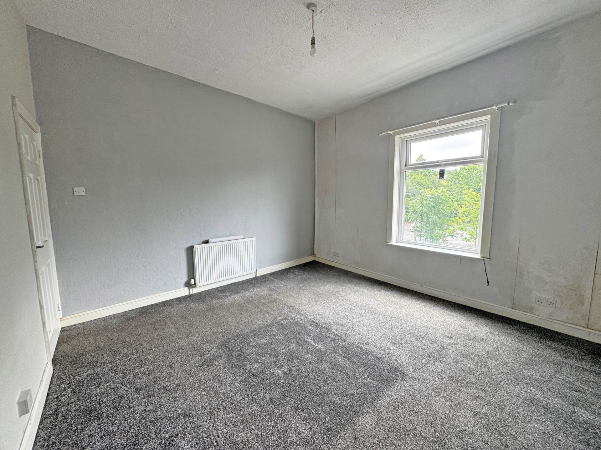Turf Lane, Royton, Image 12