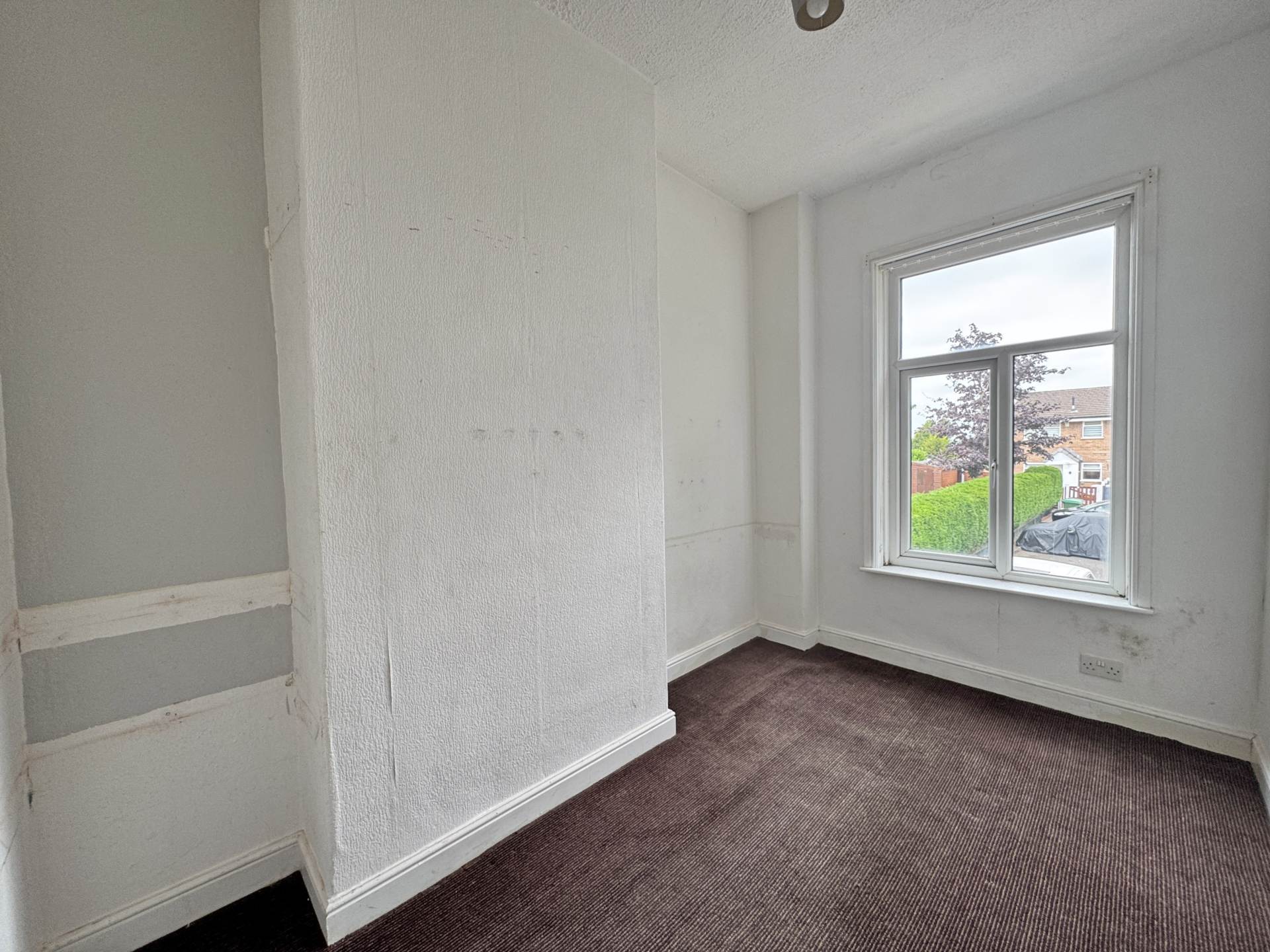 Turf Lane, Royton, Image 13