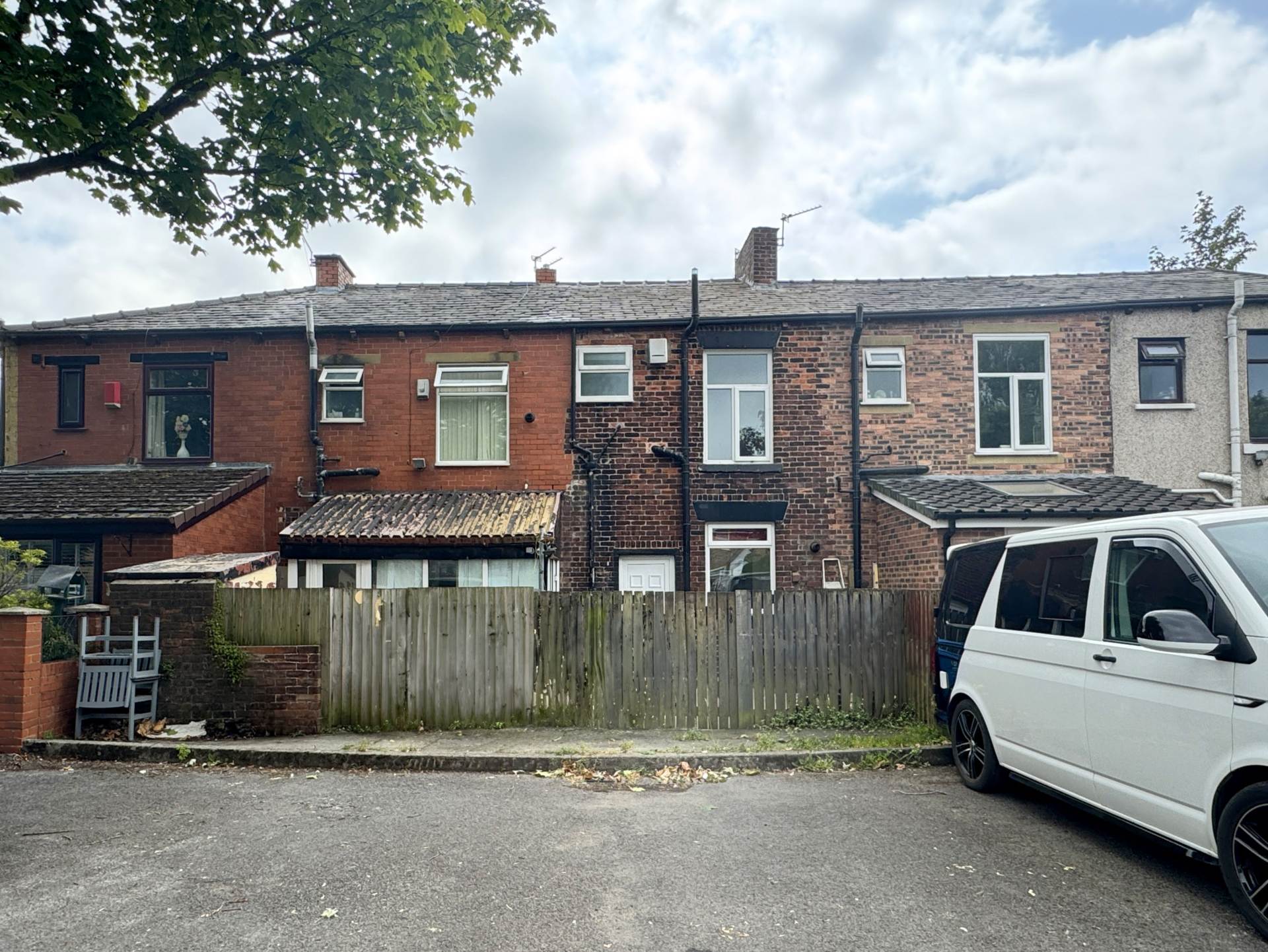 Turf Lane, Royton, Image 18