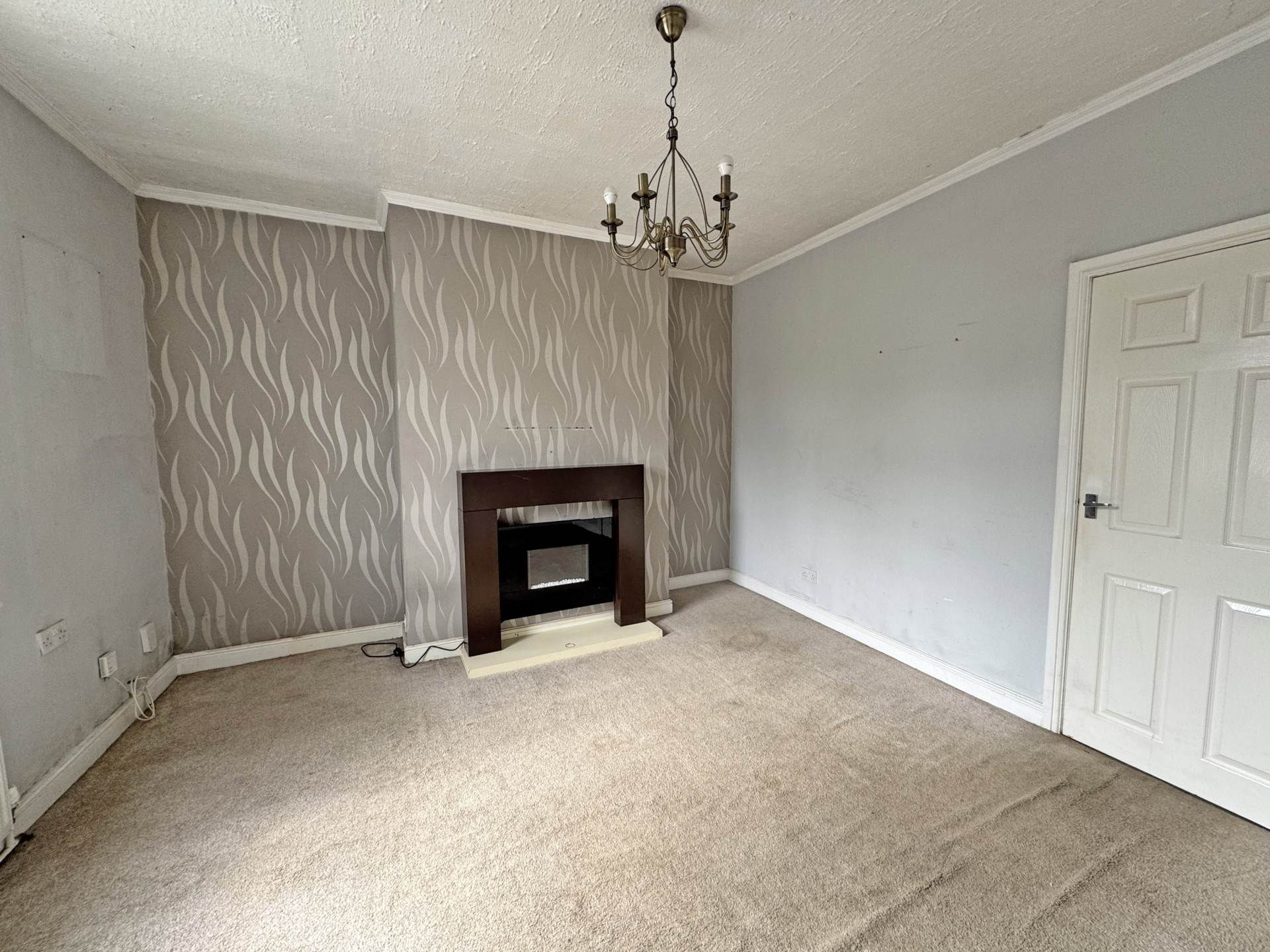 Turf Lane, Royton, Image 2