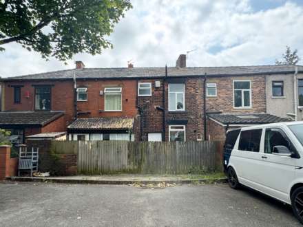 Turf Lane, Royton, Image 18