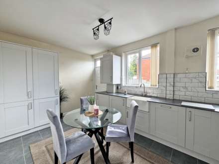 Counthill Road, Oldham, Image 12