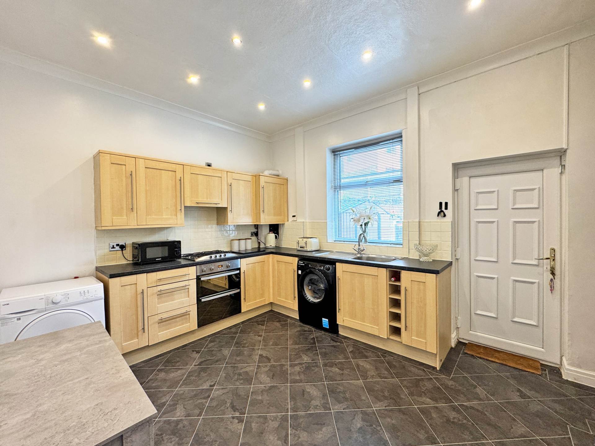 Cheetam Street, Oldham, Image 4