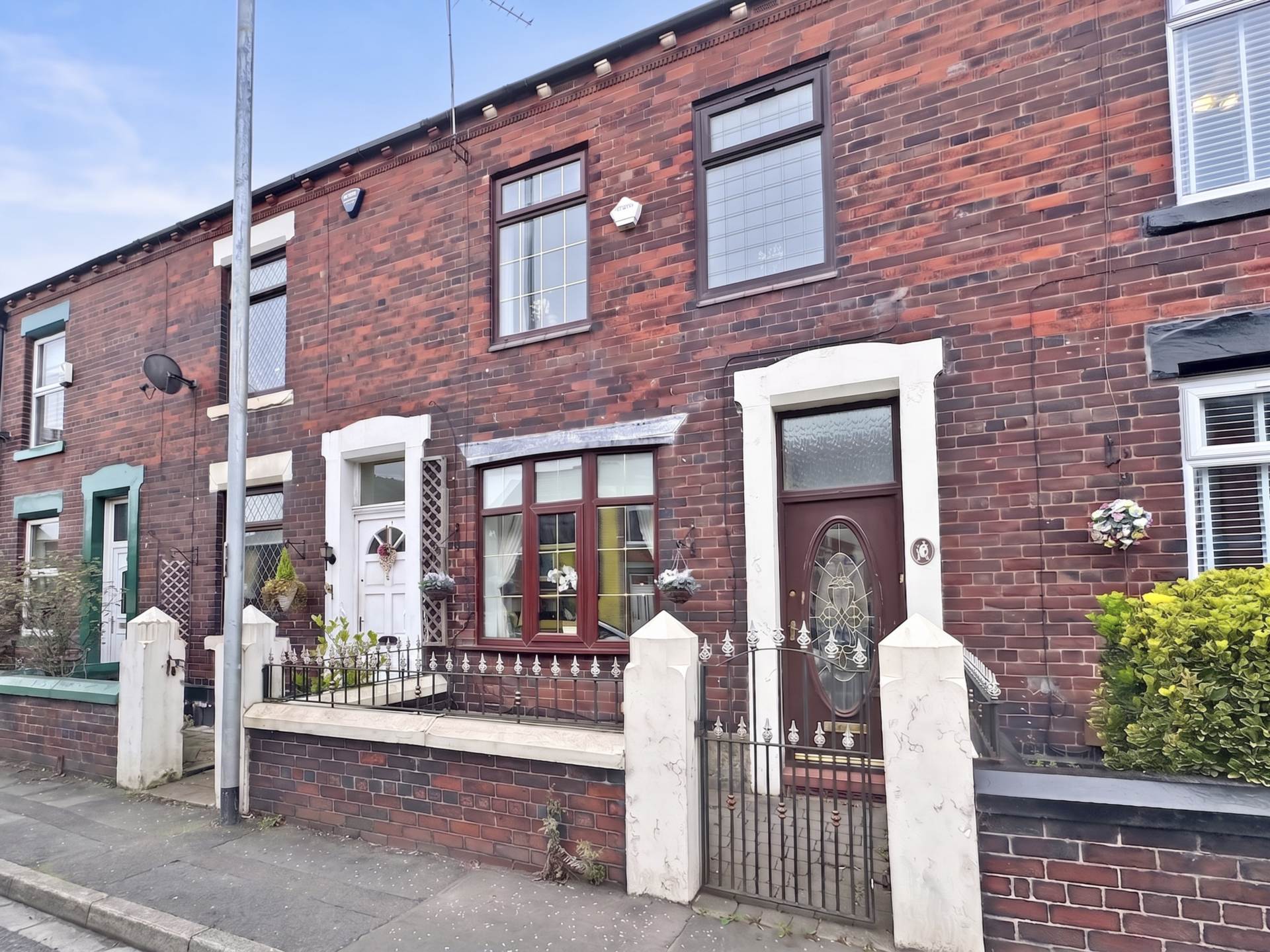 Oldham Road, Thornham Rochdale, Image 1