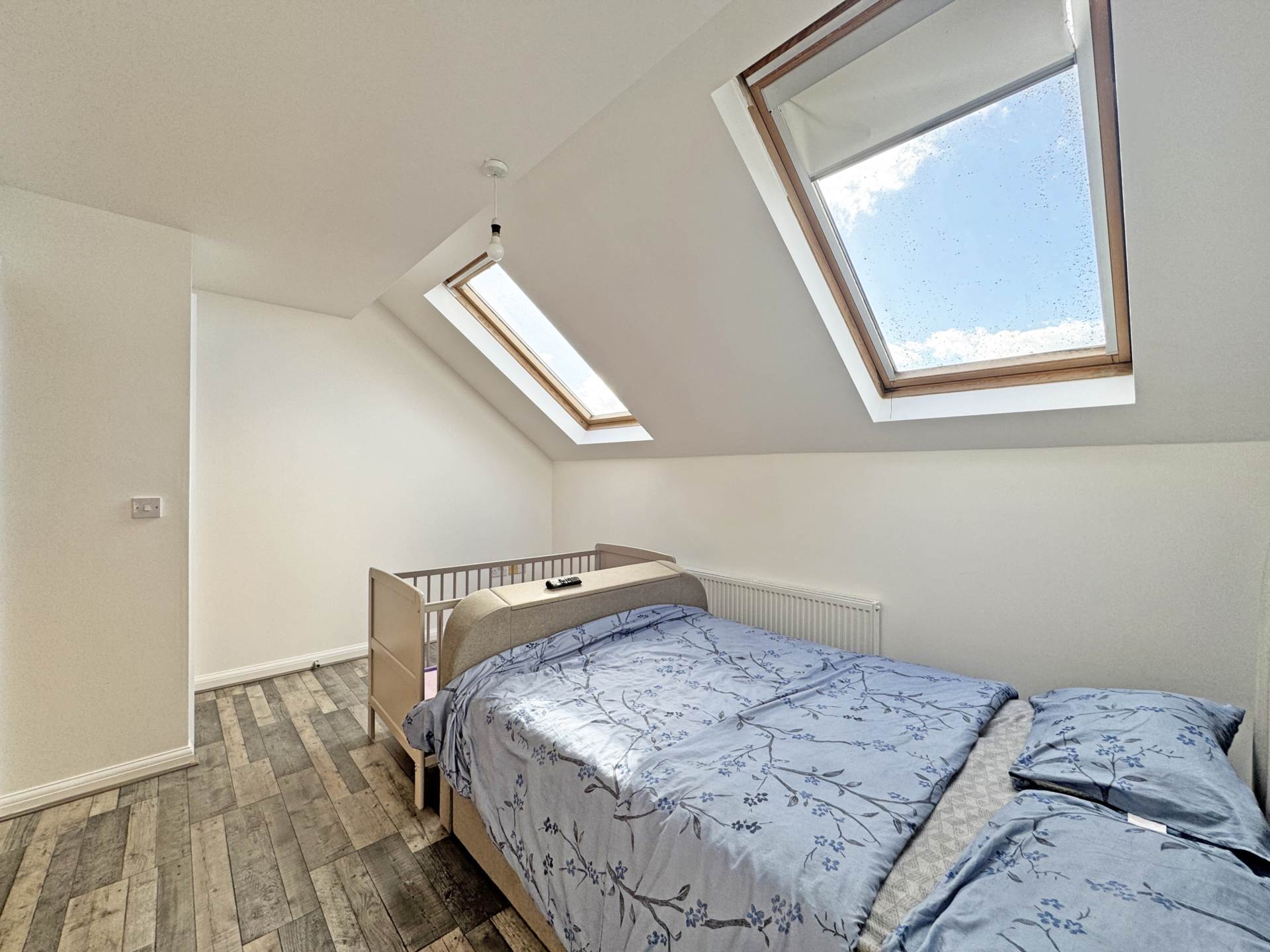 Stone Clough Mews, Oldham, Image 4