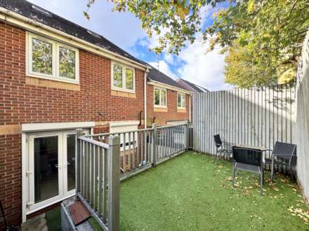 Stone Clough Mews, Oldham, Image 9