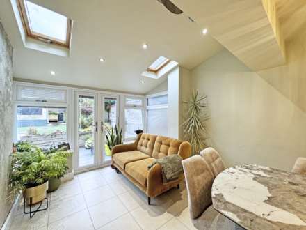 The Fold, Royton, Image 9