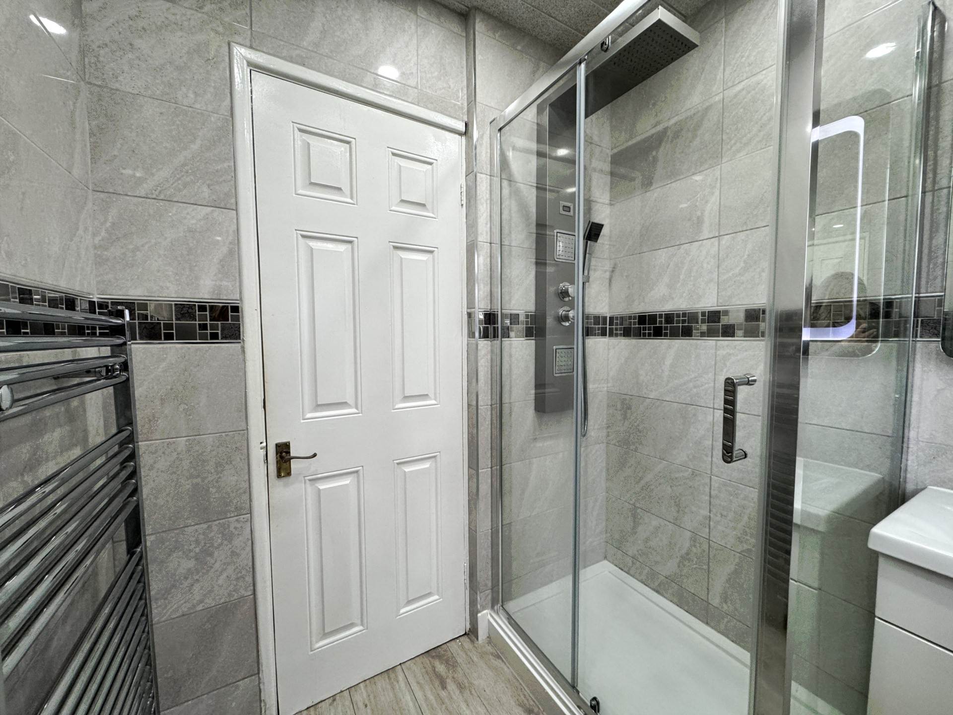 Bodmin Close, Heyside, Royton, Image 7