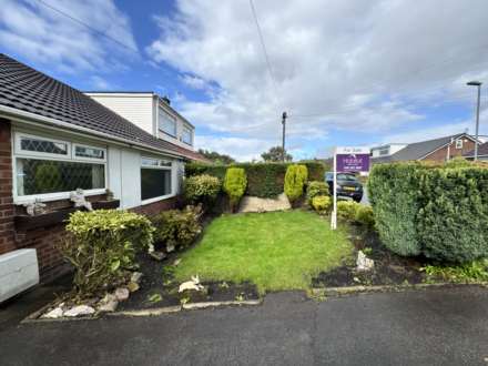 Bodmin Close, Heyside, Royton, Image 9