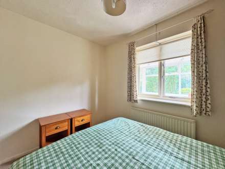 Pennine Vale, Oldham, Image 11