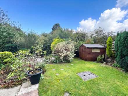 Pennine Vale, Oldham, Image 20