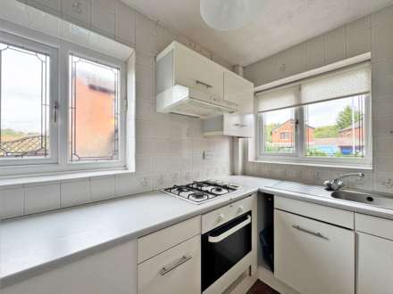 Pennine Vale, Oldham, Image 5