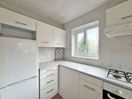 Pennine Vale, Oldham, Image 6