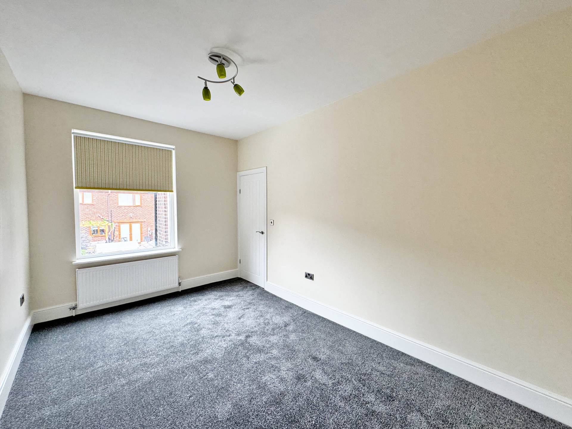 George Street, Shaw, Image 11