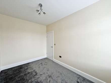 George Street, Shaw, Image 14