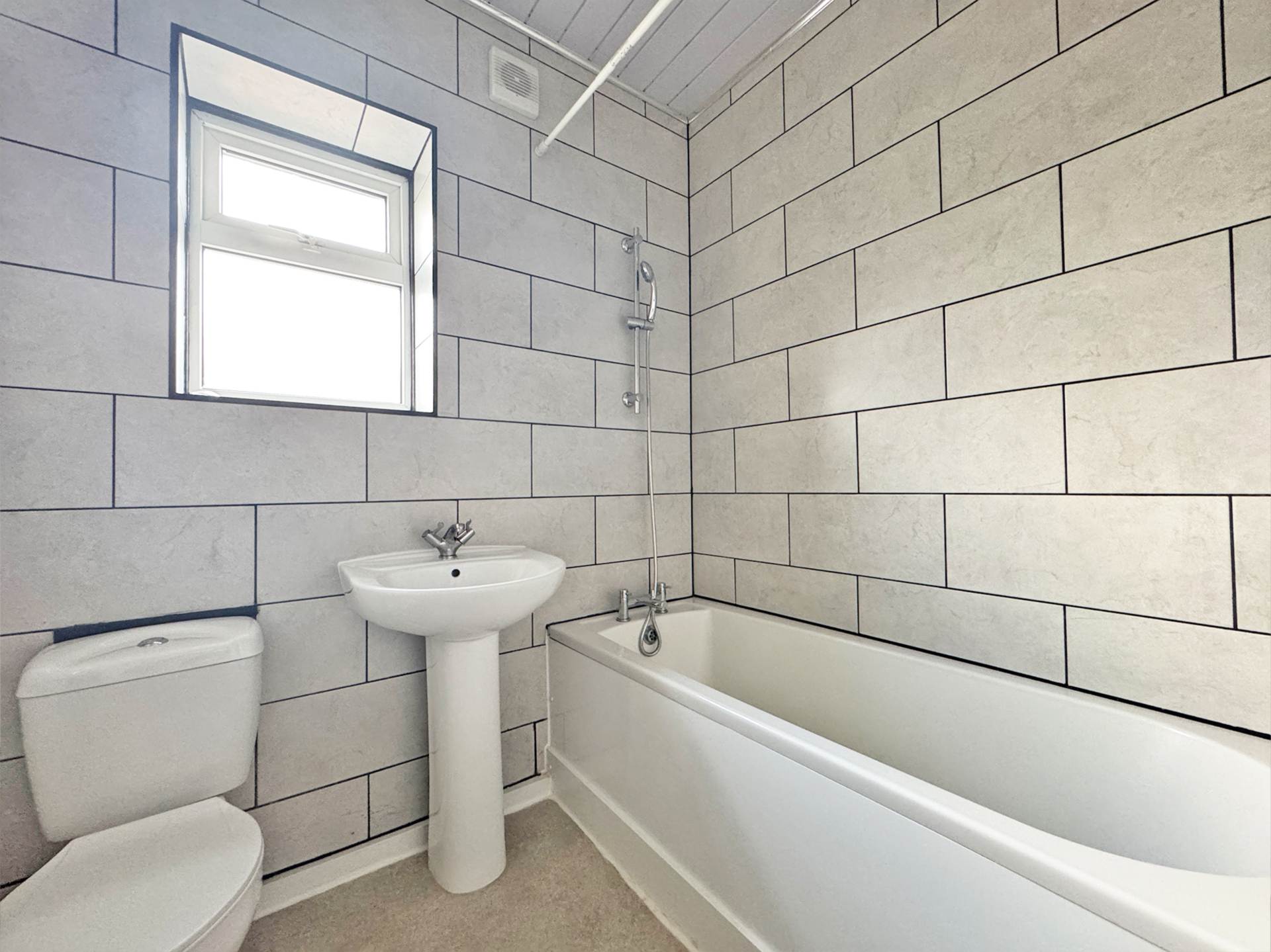 Osmond St, Oldham, Image 11