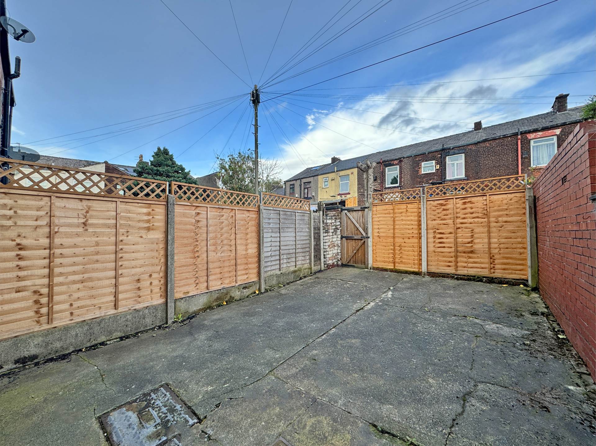 Osmond St, Oldham, Image 12