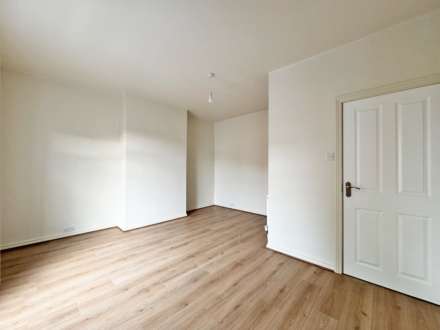 Osmond St, Oldham, Image 7