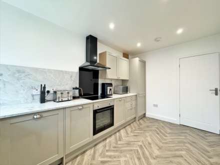 Dunwood Avenue, Shaw, Image 5