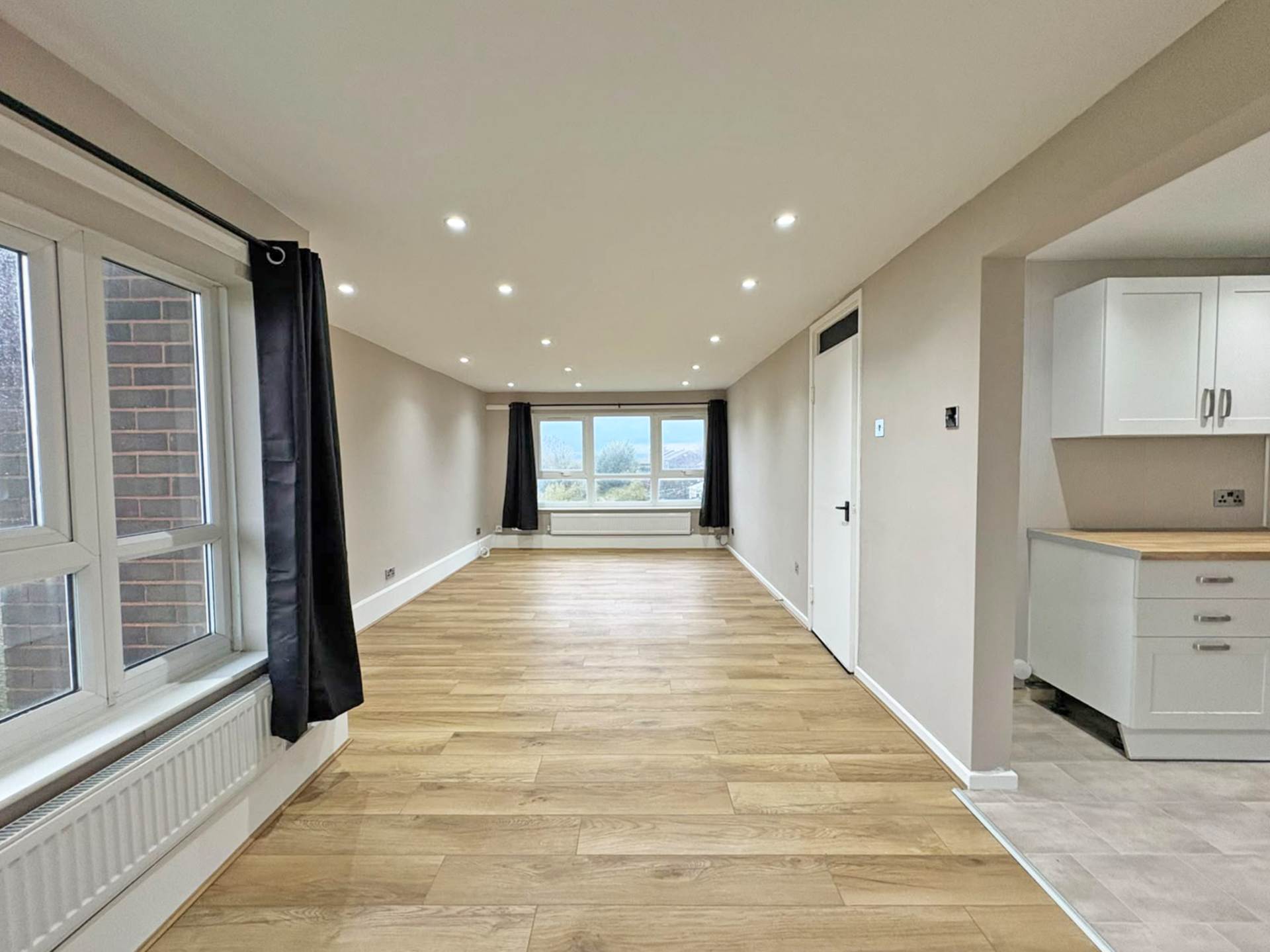 Longfellow Crescent, Moorside, Image 2