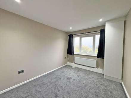 Longfellow Crescent, Moorside, Image 8