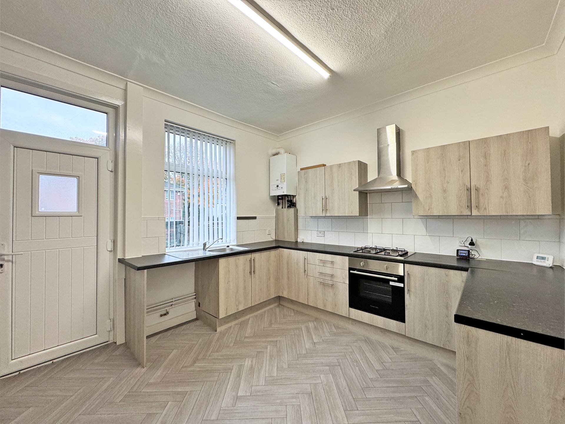 Lyon Street, Shaw, Image 4