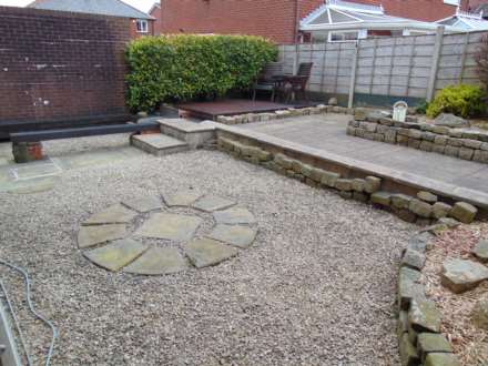 Rochdale Road, Royton, Image 24