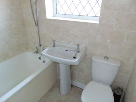 Briton Street, Royton, Image 4