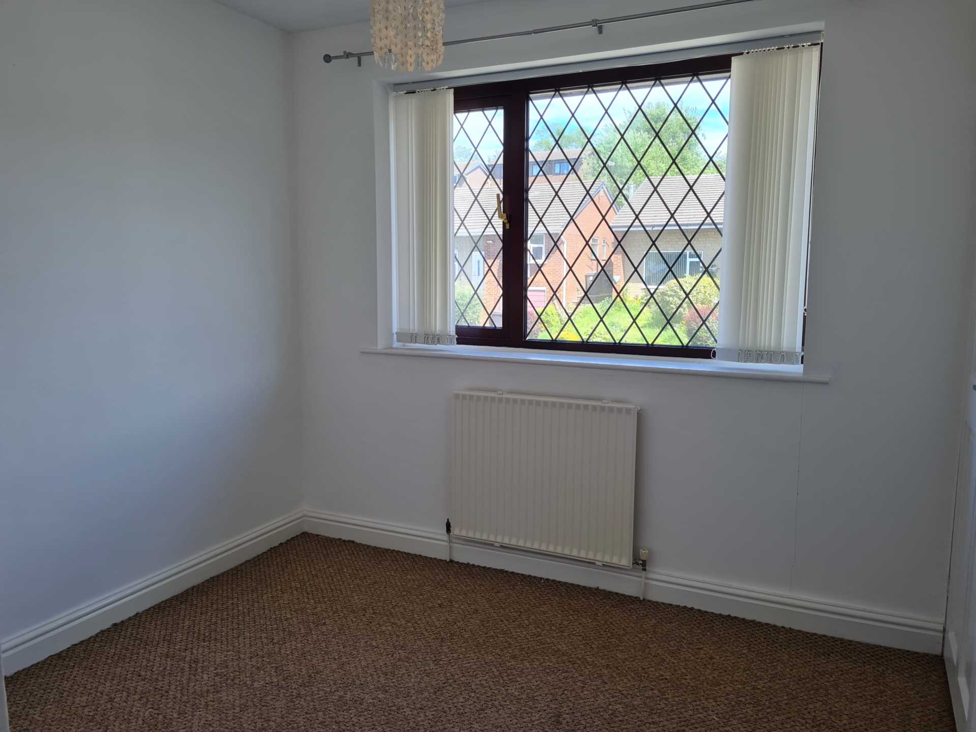 Hillside Avenue, Shaw, Image 10