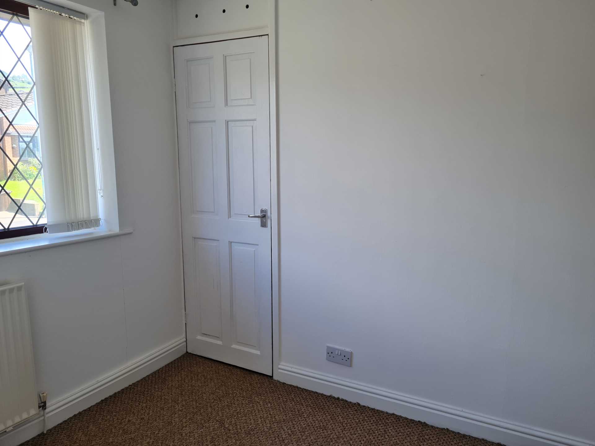 Hillside Avenue, Shaw, Image 11