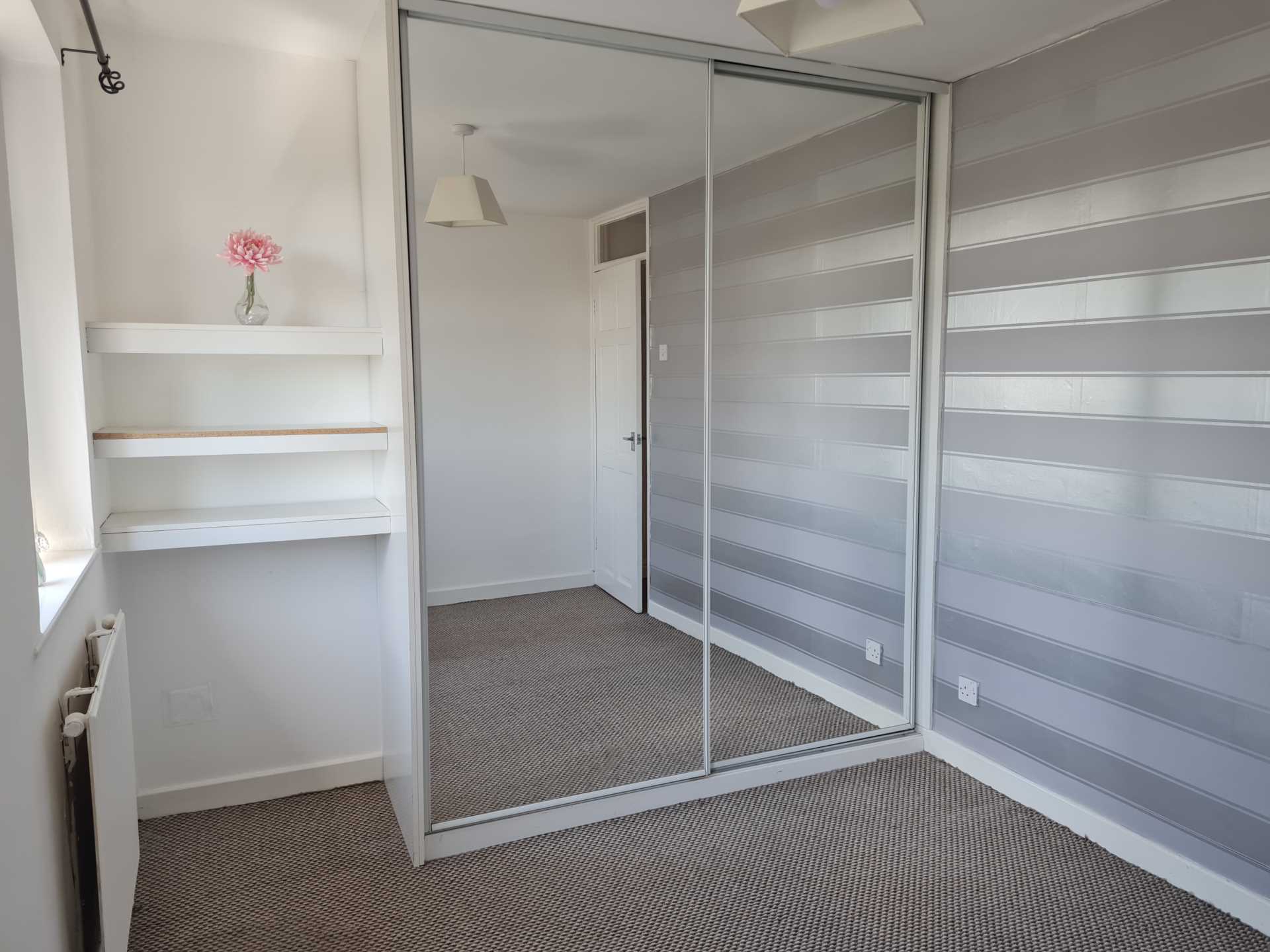 Hillside Avenue, Shaw, Image 13