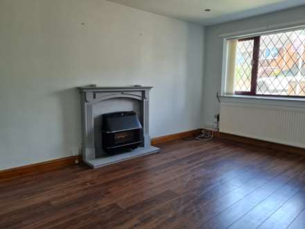 Hillside Avenue, Shaw, Image 3