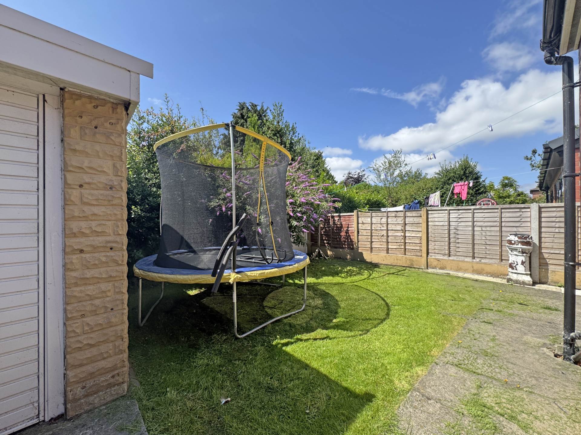 Burnley Lane, Chadderton, Image 18