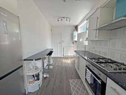 Burnley Lane, Chadderton, Image 7