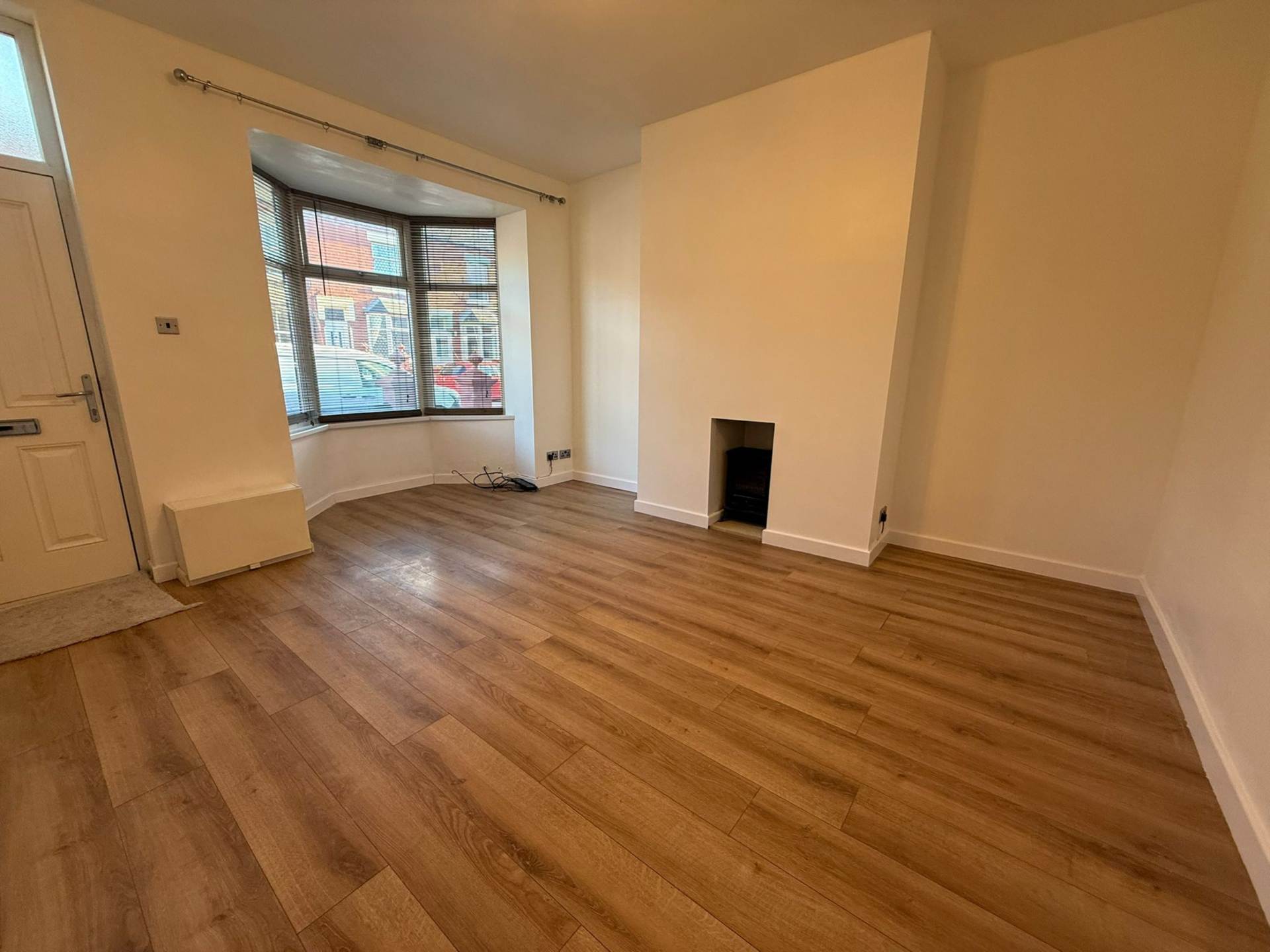 Kenwood Road, Oldham, Image 2