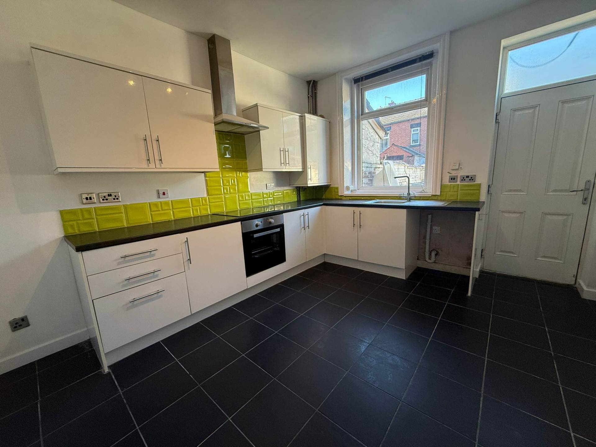 Kenwood Road, Oldham, Image 5