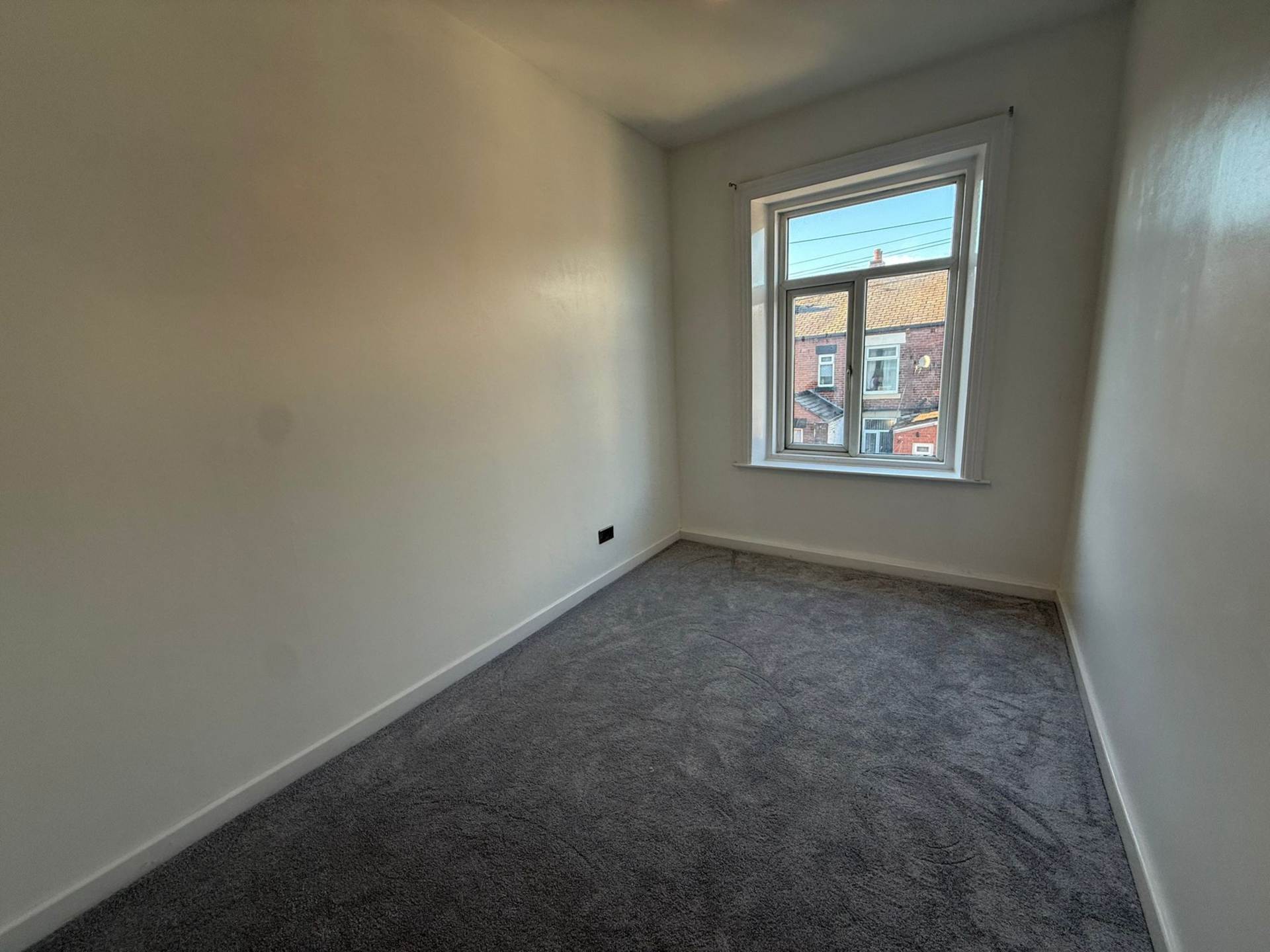 Kenwood Road, Oldham, Image 7