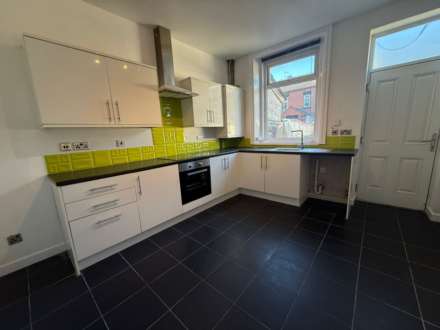 Kenwood Road, Oldham, Image 5