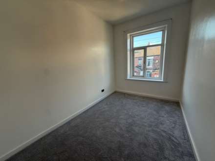 Kenwood Road, Oldham, Image 7