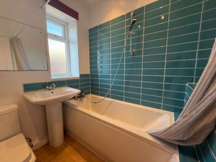 Kenwood Road, Oldham, Image 9