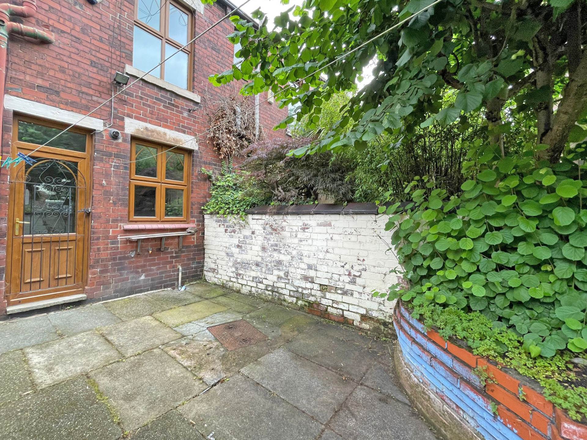 Queen Street, Royton, Image 19