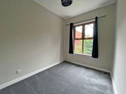 Queen Street, Royton, Image 13