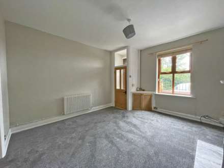 Queen Street, Royton, Image 5