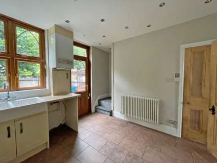Queen Street, Royton, Image 9