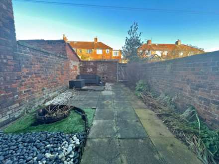 Middleton Road, Chadderton, Image 16